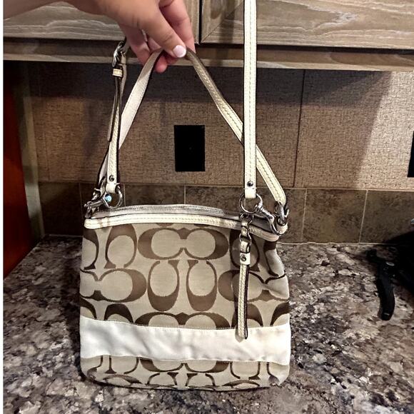 Coach Handbags - Coach Cross Body Purse